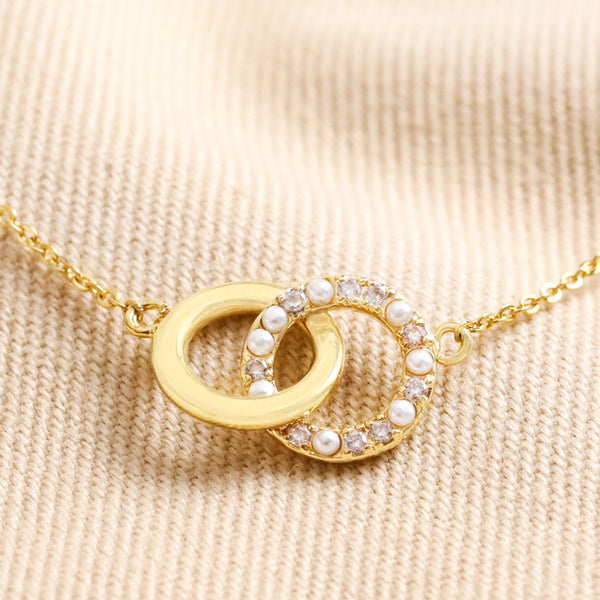 Interlocking Pearl and Crystal Hoops Bracelet in Gold
